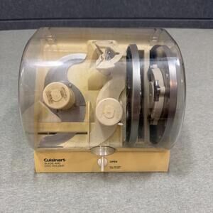 Cuisinart Food Processor  DLC-7 Disc & Blade Set With Stem No 3mm Slicing Blade